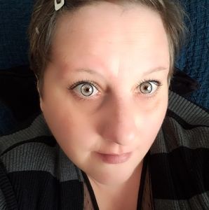 Meet your Posher, Jenn